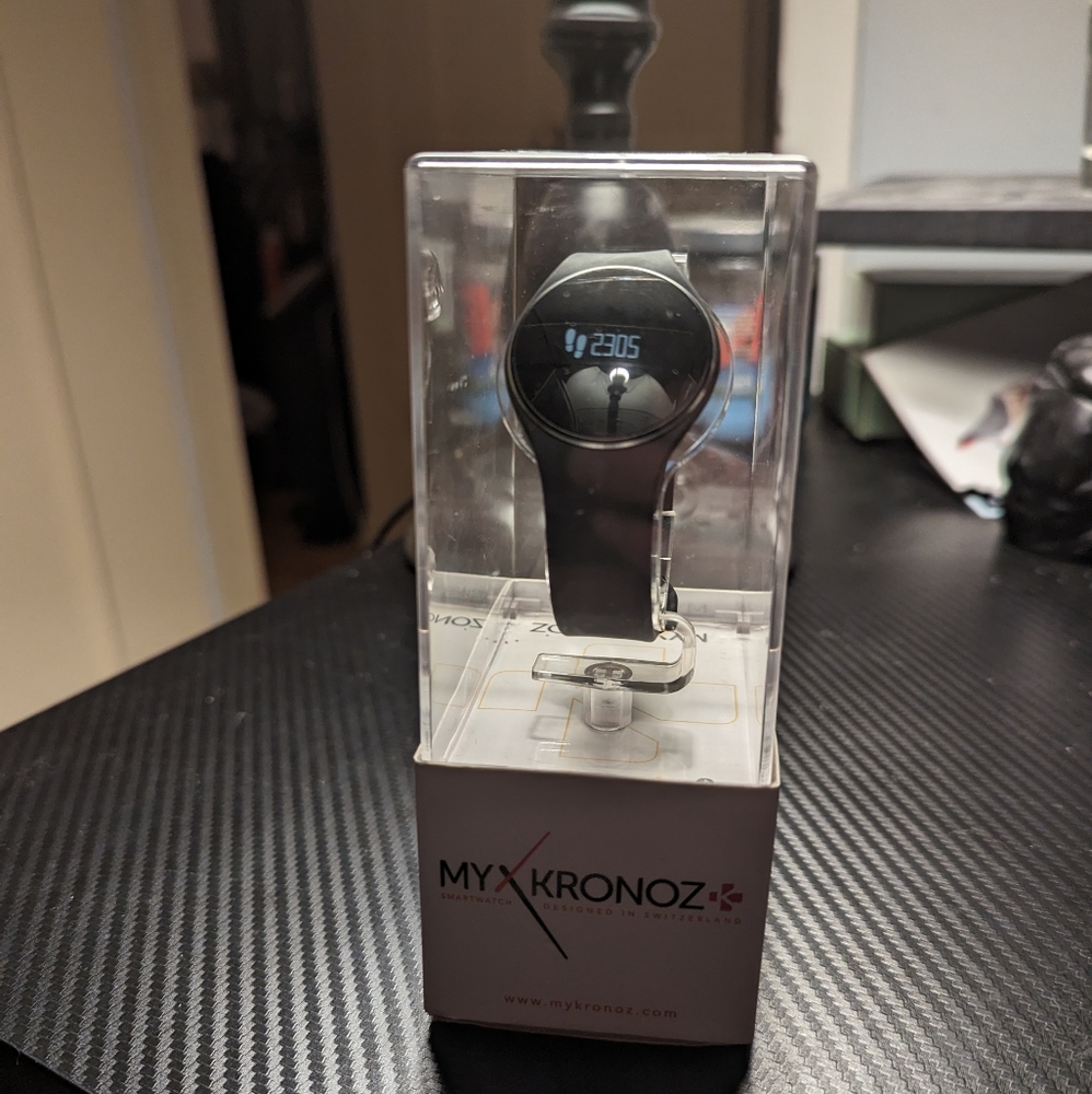 My Kronoz ZeCircle Black